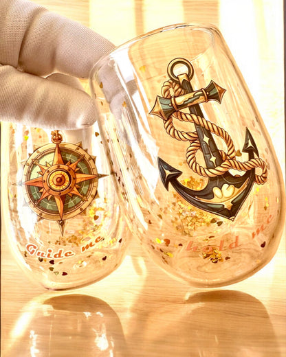 "Nautical Dreams" dupla falú poharak arany pelyhekkel - 2 db-os készlet, 300 ml űrtartalom, személyre szabás gravírozással.