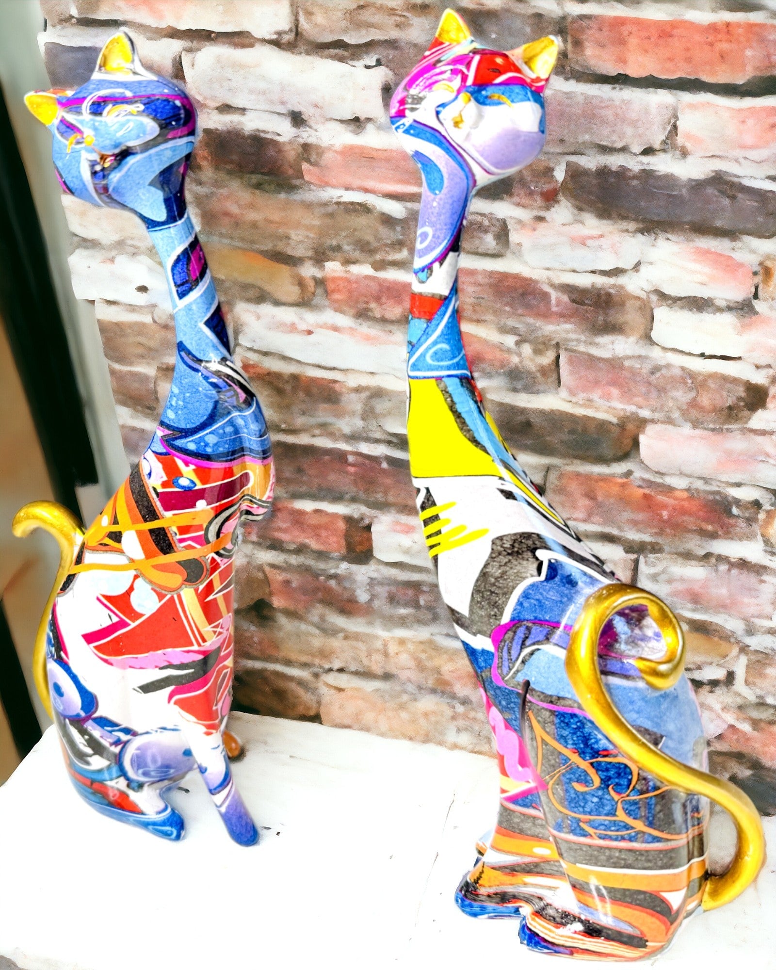 Absztrakt Macska Figurák "ArtCats", Kézzel Festett, Gyanta – 25 cm, 2 db.