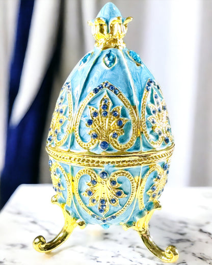 Mennybéli Fabergé Tojás – Emailozott Ékszer Szervező - szín: kék ég. Személyre szabás gravírozással.