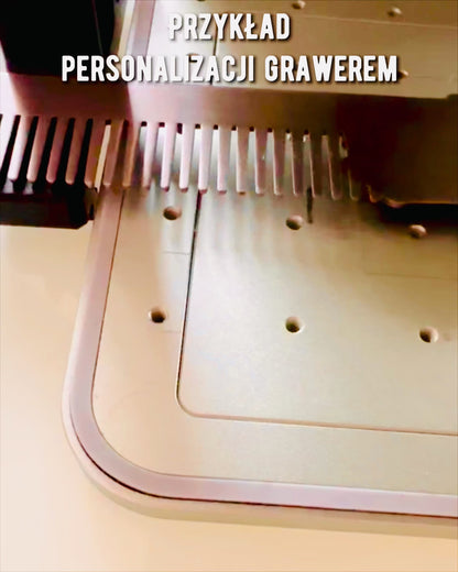 GroomMaster - Elegáns Fém Fésű Gravírozással, gravírozásos személyre szabás